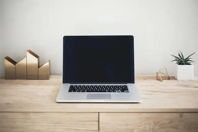 MacBook battery not charging