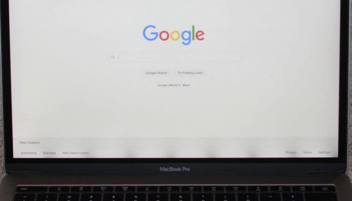 MacBook Pro Flexgate repair